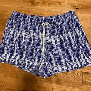 Vineyard Vines performance shorts